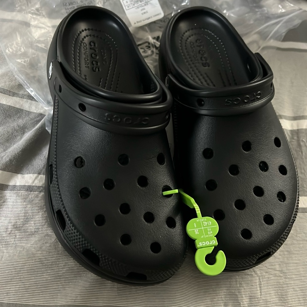 CROCS Classic Platform Clog in Black - Picture 3 of 4